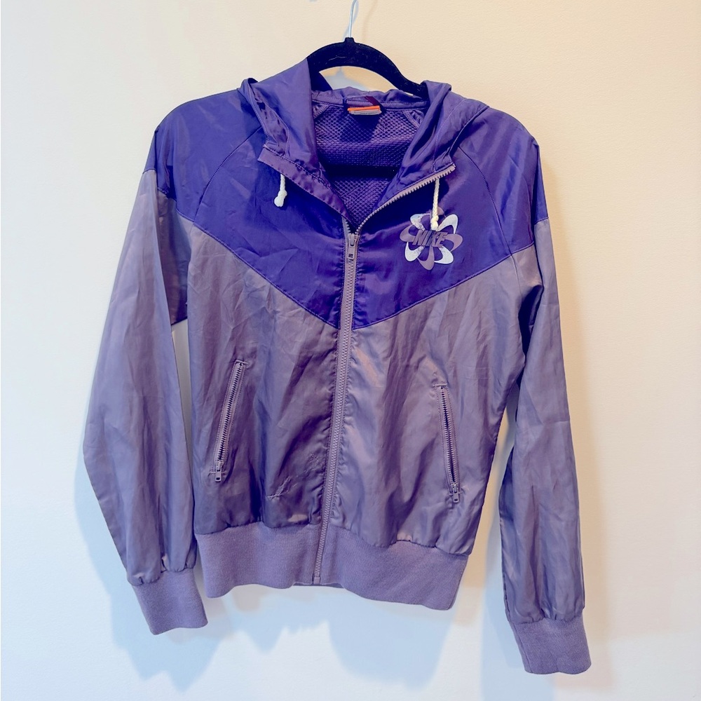 Nike Windrunner Purple Hooded Track Jacket with Zipper size S